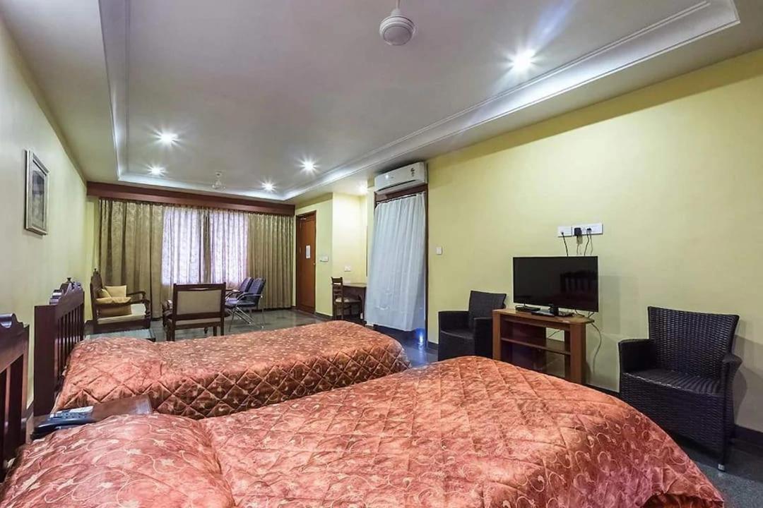 Krishna Heritage Resort Badami Exterior photo