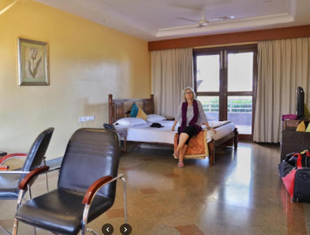 Krishna Heritage Resort Badami Exterior photo